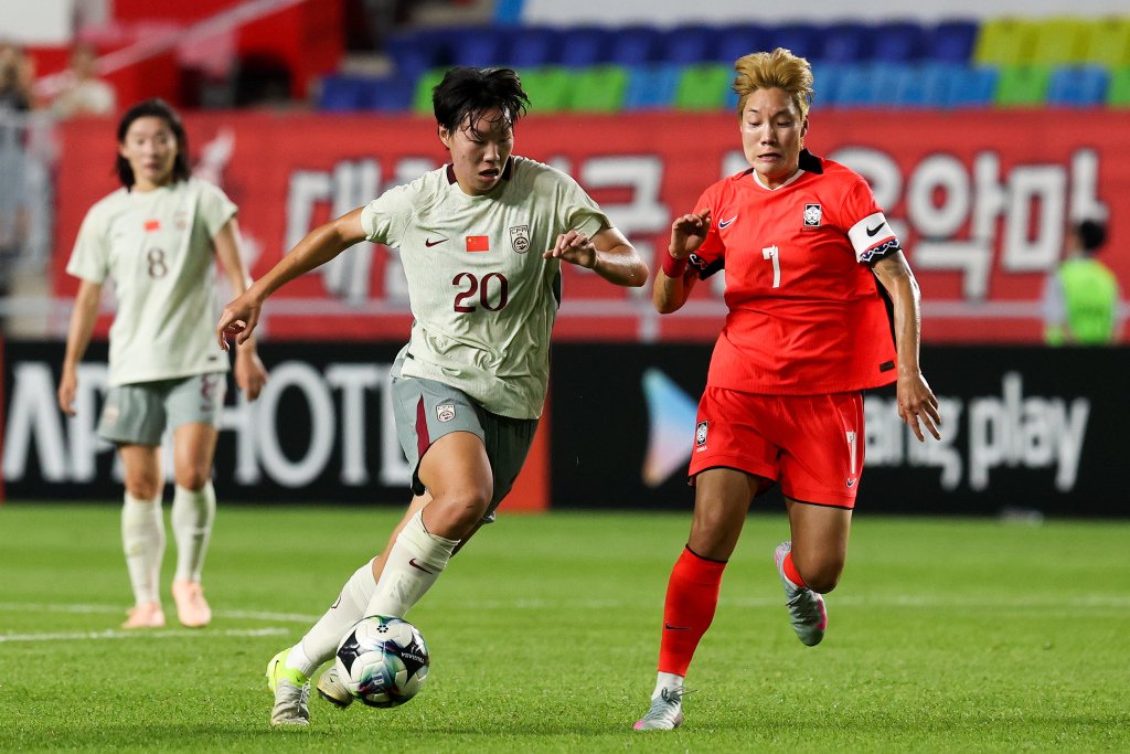 东亚杯-中国女足4-2中国台北2球领先被追平邵子钦双响