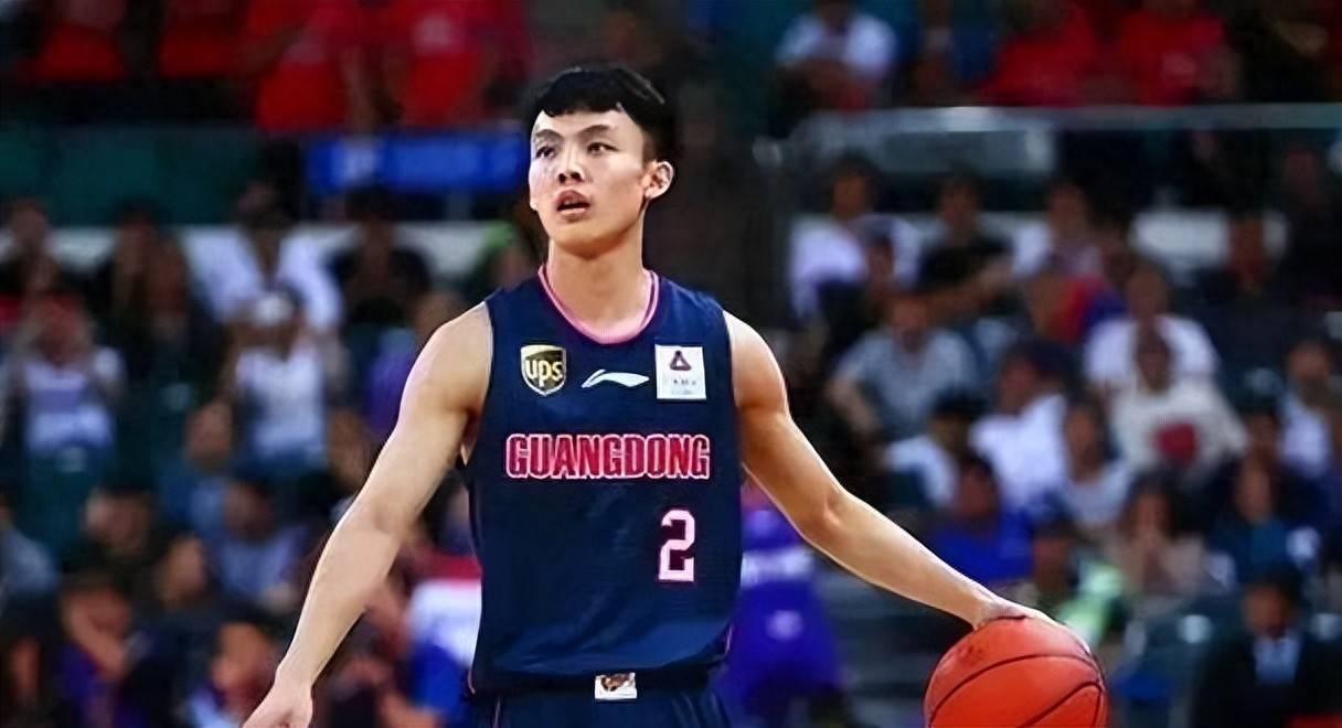 高诗岩、徐杰位置不稳定，王俊杰是热身赛最大发现