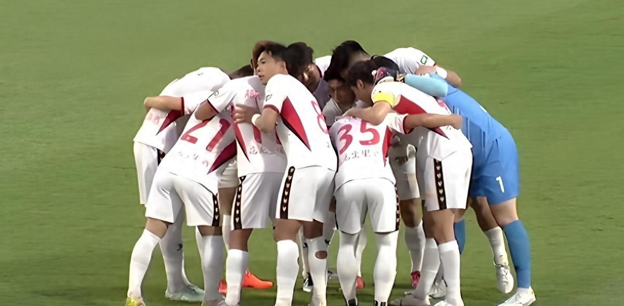 关于随着石家庄1-1，南通1-0，大连3-1南京，中甲最新积分榜的信息